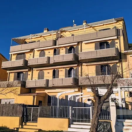 Appartamenti Lungomare Via Roma Castiglione della Pescaia Exterior photo