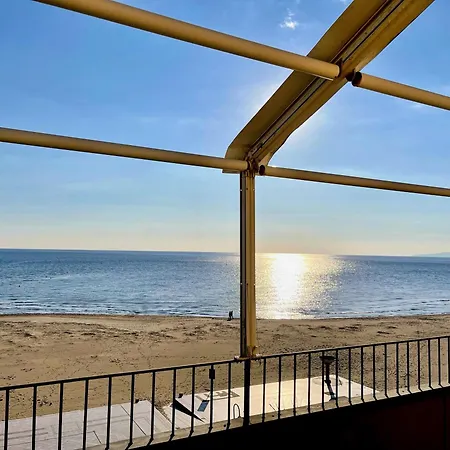 Appartamenti Lungomare Via Roma Castiglione della Pescaia Exterior photo