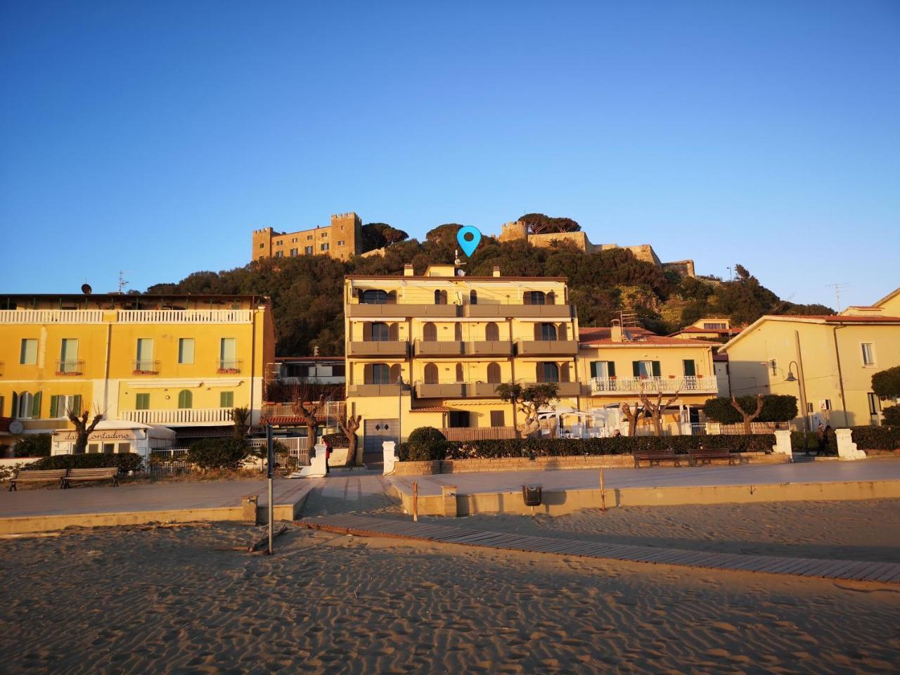 Lungomare Via Roma Castiglione della Pescaia