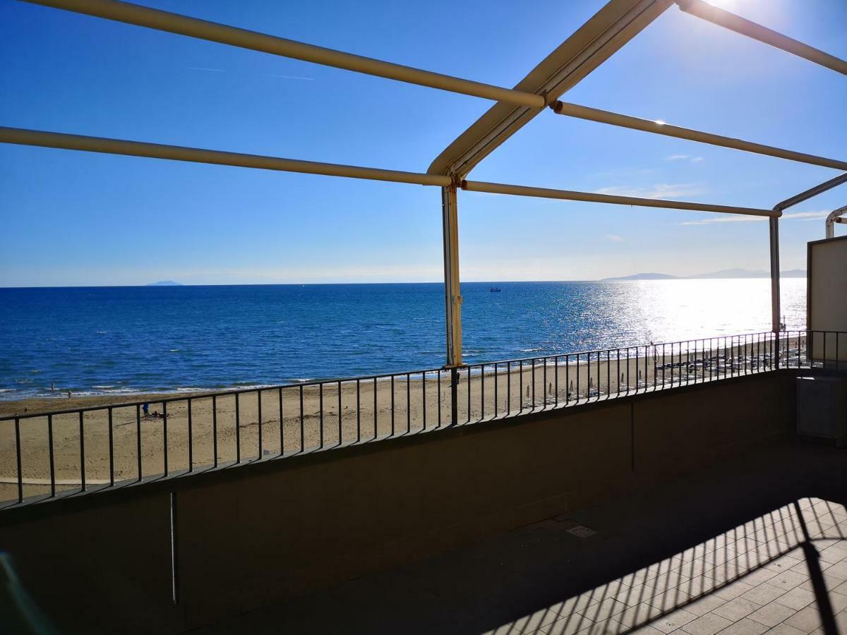 Lungomare Via Roma Castiglione della Pescaia