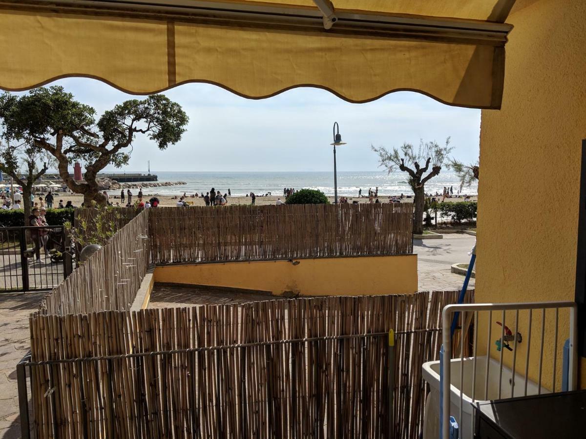 Lungomare Via Roma Apartment